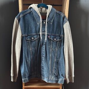 Levi's Blue Denim Jacket with Gray Sleeves